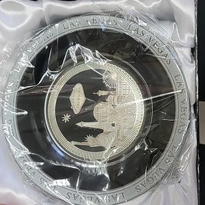Las Vegas ceramic plate